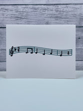 Load image into Gallery viewer, Musical Happy Birthday Card