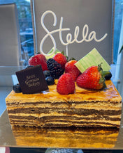 Load image into Gallery viewer, Custom Cake Topper - Single Name
